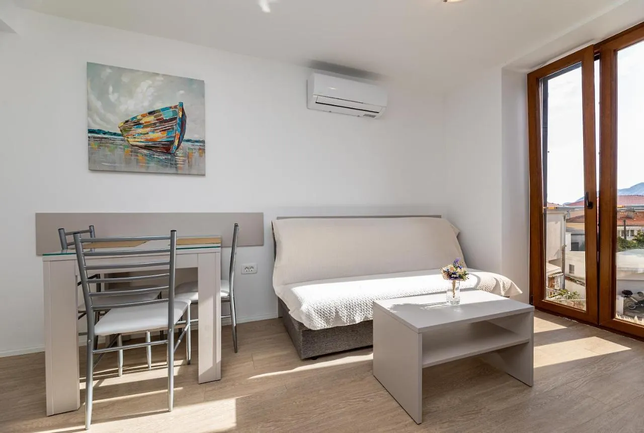 Apartments Crnekovic III Baska