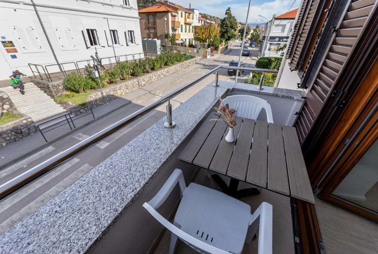 Apartments Crnekovic III Baška