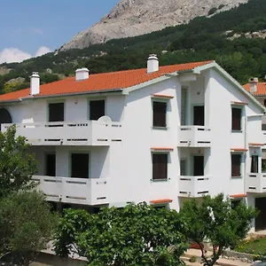 Apartman Mohar Ii, Baška