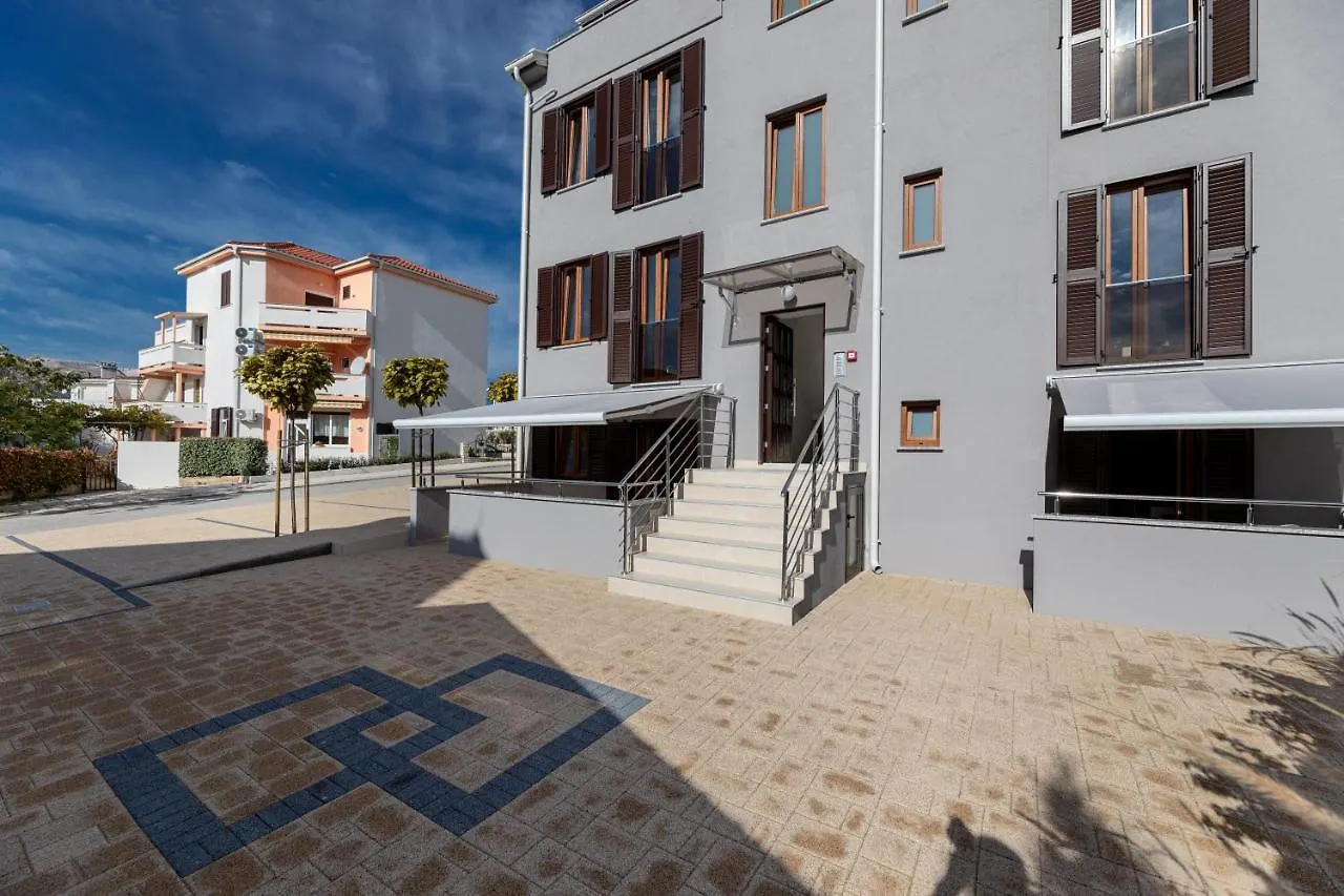 Apartments Crnekovic III Baska