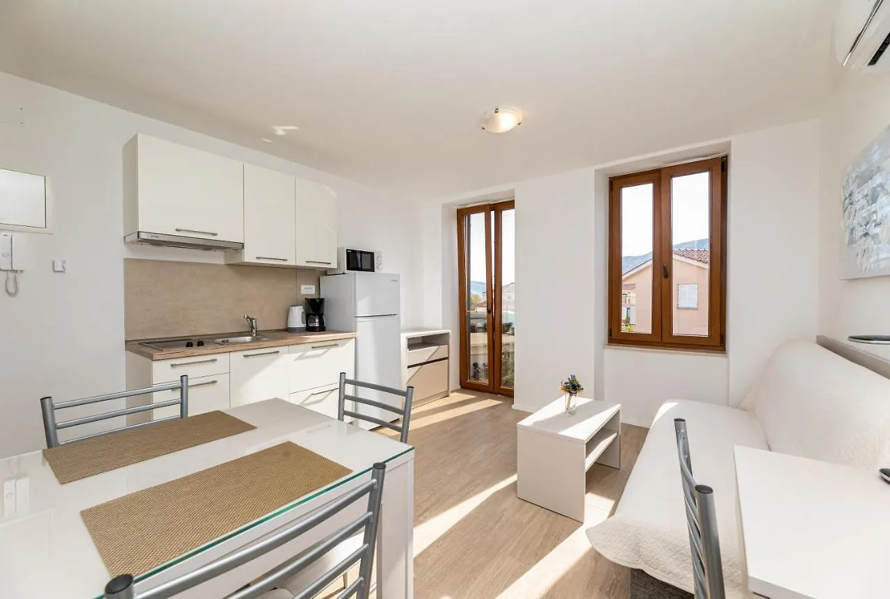 Apartments Crnekovic III Baska  Croatia