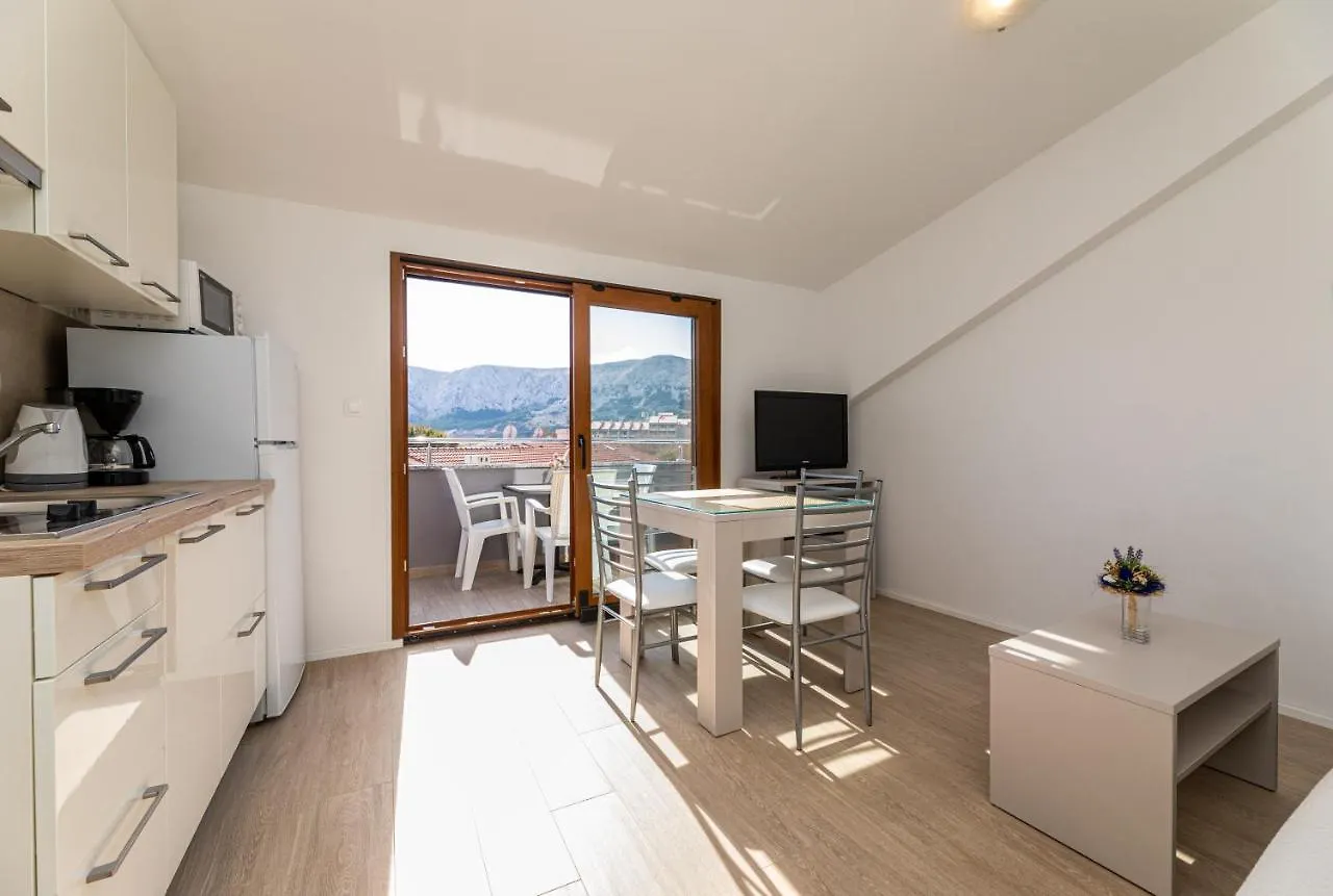 Apartments Crnekovic III Baska